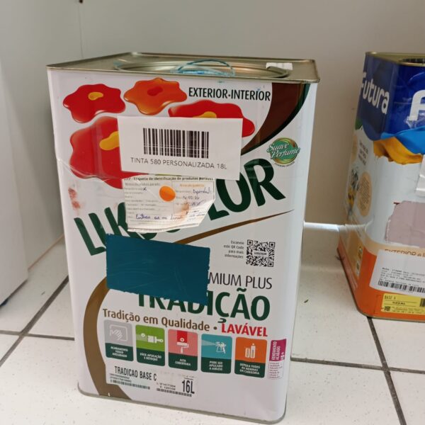 Aproximadamente a cor Revin LKS392